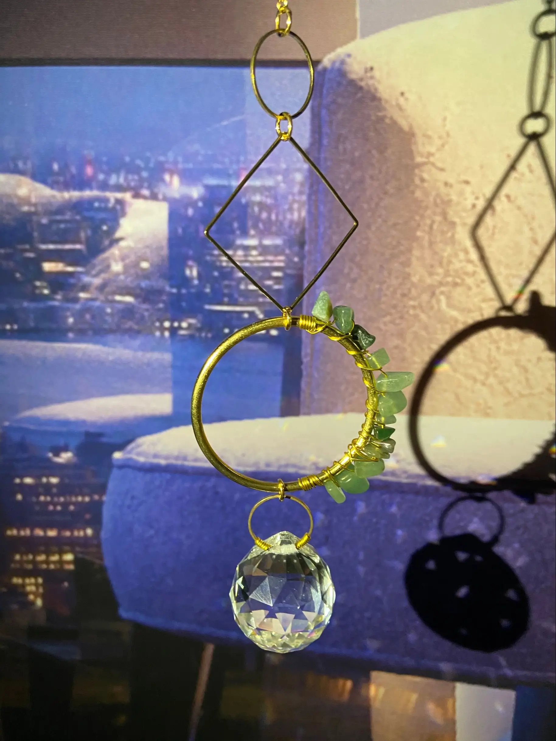 Suncatcher with Aventurine Gemstones Light Sun Catcher Rainbow Make Geometric Design Celestial Hanging Bohe Home Decor Witchy
Suncatcher with Aventurine Gemstones Light Sun Catcher Rainbow Make Geometric Design Celestial Hanging Bohe Home Decor Witchy