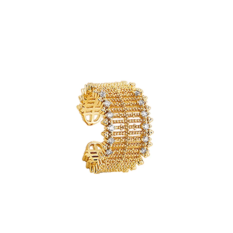 Metal Exaggerated Hollow Mesh Inlaid Zircon Gold Open Rings For Woman 2020 New Fashion Luxury Korean Jewelry Wedding Party Ring
Metal Exaggerated Hollow Mesh Inlaid Zircon Gold Open Rings For Woman 2020 New Fashion Luxury Korean Jewelry Wedding Party Ring
