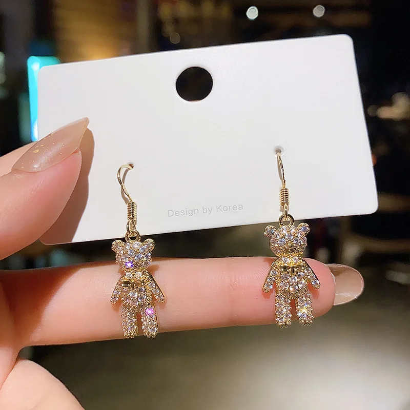 Korean Style Explosive Super Shining Bear Micro-inlaid Zircon Exquisite Earrings For Women Jewelry Wild Temperament Earrings
Korean Style Explosive Super Shining Bear Micro-inlaid Zircon Exquisite Earrings For Women Jewelry Wild Temperament Earrings