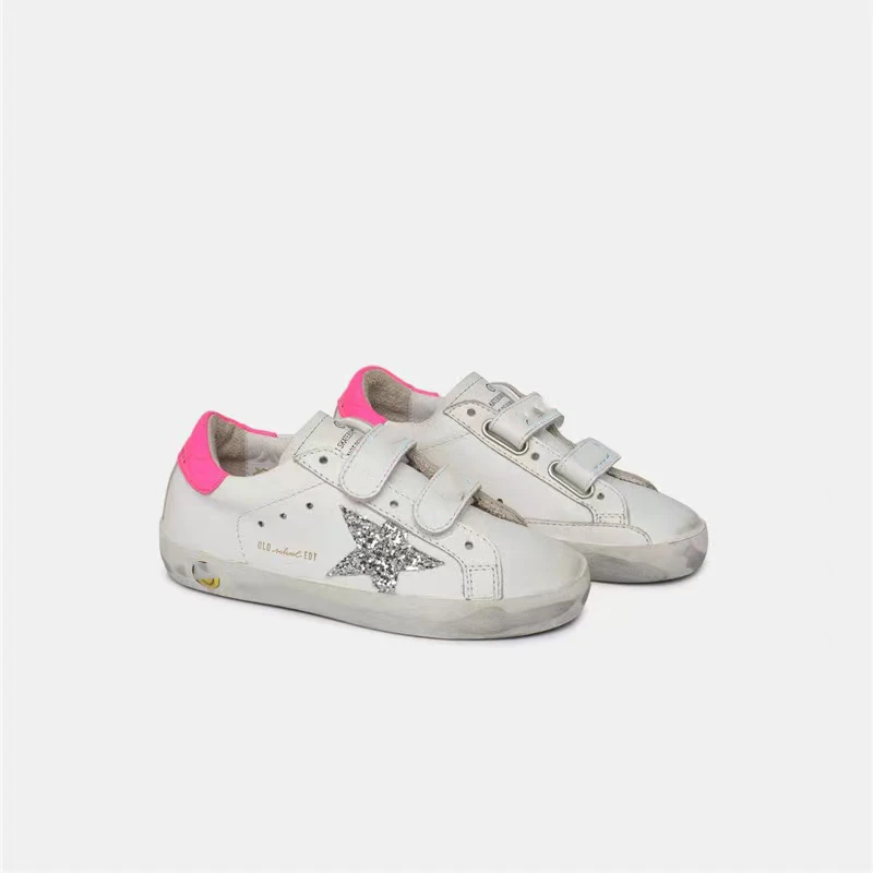 Chaussures rétro pour enfants, baskets décontractées, antidérapantes, résistantes à l'usure, Velcro, mode Parent-enfant
Chaussures rétro pour enfants, baskets décontractées, antidérapantes, résistantes à l'usure, Velcro, mode Parent-enfant