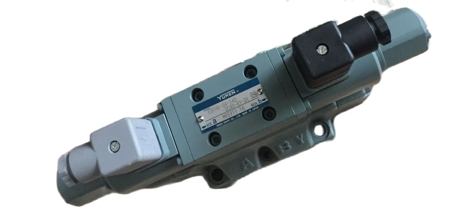 EDFHG-04-140-3C40-XY-31 Новый гидравлический соленоид клапан
EDFHG-04-140-3C40-XY-31 Новый гидравлический соленоид клапан