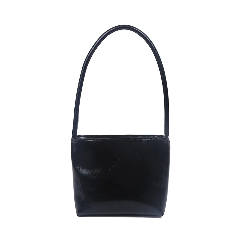 Retro autumn new niche commuter Joker solid color bag armpit bag shoulder handbag
Retro autumn new niche commuter Joker solid color bag armpit bag shoulder handbag