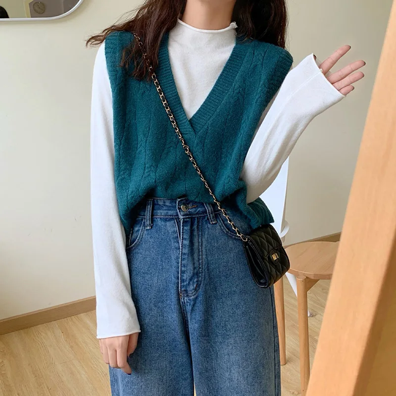 Spring And Autumn 2021 New Trendy Korean Style Loose Short Sleeveless Waistcoat Outer Wear V-Neck Knitted Vest Women
Spring And Autumn 2021 New Trendy Korean Style Loose Short Sleeveless Waistcoat Outer Wear V-Neck Knitted Vest Women