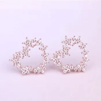 Gold-plated Diamond Earrings Love Simple Temperament Earrings Small Sweet and Lovely Earrings Jewelry Wholesale FCE011
Gold-plated Diamond Earrings Love Simple Temperament Earrings Small Sweet and Lovely Earrings Jewelry Wholesale FCE011