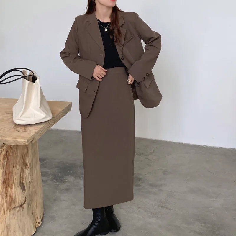 2021 Spring And Autumn Vintage Single Breasket Blazers Coat Women High Waist Office Lady Skirt Two Pieces Suit Korean Outfits
2021 Spring And Autumn Vintage Single Breasket Blazers Coat Women High Waist Office Lady Skirt Two Pieces Suit Korean Outfits