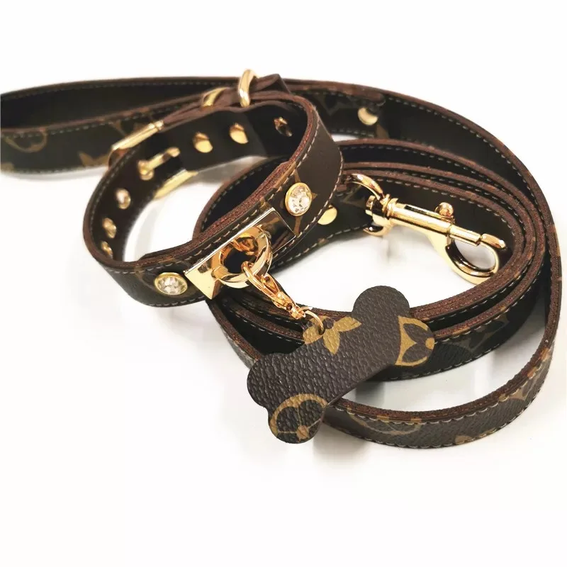 Luxury Leather Dog Collar and Leash Set Personalized Pet Dog Tag Collar Leash Lead For Small Medium Large Dogs Bulldog Pugs
Luxury Leather Dog Collar and Leash Set Personalized Pet Dog Tag Collar Leash Lead For Small Medium Large Dogs Bulldog Pugs
