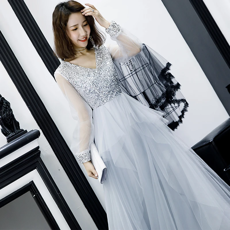 Женское вечернее платье с блестками It's Yiiya серебристое элегантное длинным