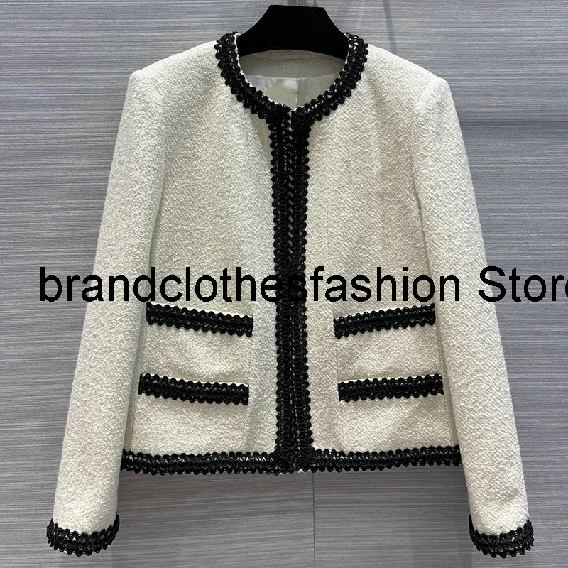 Runway Vintage Black Contrast White Tweed Jacket Women High Quality Camellia Linier Outerwear Casual Short Coat Lady 2021 Autumn
Runway Vintage Black Contrast White Tweed Jacket Women High Quality Camellia Linier Outerwear Casual Short Coat Lady 2021 Autumn