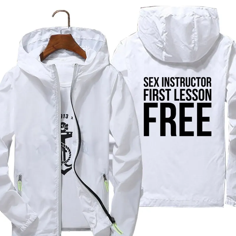 Куртка мужская Светоотражающая демисезонная ветрозащитная с принтом, 2021
Куртка мужская Светоотражающая демисезонная ветрозащитная с принтом, 2021