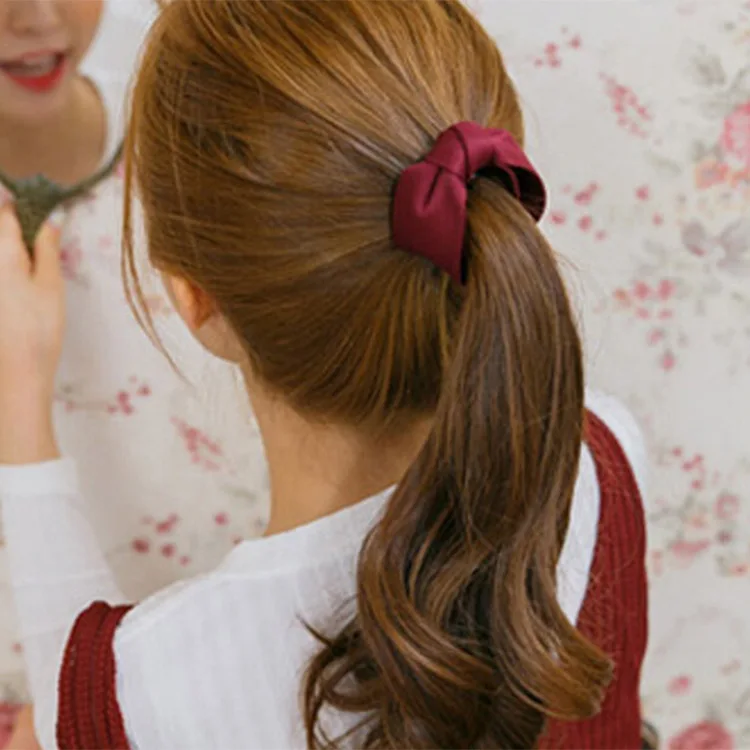 Korean Sweet Fabric Bow Hair Claw Elegant Women Solid Cloth Ties Banana Hair Crab Clips Ponytail Hold Girl Hair Accessories
Korean Sweet Fabric Bow Hair Claw Elegant Women Solid Cloth Ties Banana Hair Crab Clips Ponytail Hold Girl Hair Accessories