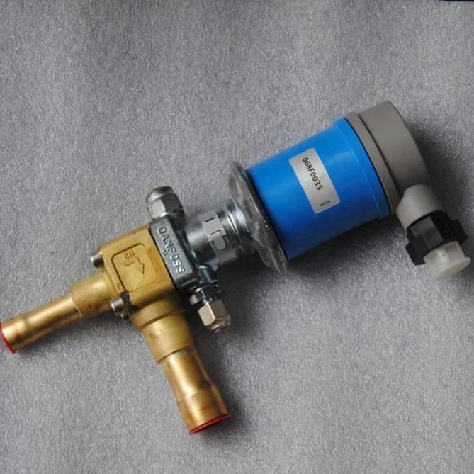 068F0035 Electromagnetic expansion valve assembly TQ Valve for Carrier
068F0035 Electromagnetic expansion valve assembly TQ Valve for Carrier