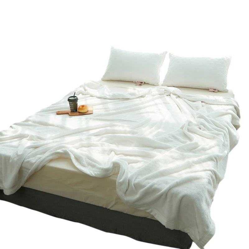 Winter Coral Plush Thickened Warm Travel Cape Cover Foot Bed Interior Office Sofa Air-conditioned Blanket Home
Winter Coral Plush Thickened Warm Travel Cape Cover Foot Bed Interior Office Sofa Air-conditioned Blanket Home