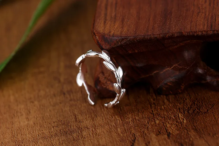 DIEERLAN Exaggerated Personality 925 Sterling Silver Leaf Rings For Women Wedding Jewelry Adjustable Finger Men Ring Anillos
DIEERLAN Exaggerated Personality 925 Sterling Silver Leaf Rings For Women Wedding Jewelry Adjustable Finger Men Ring Anillos