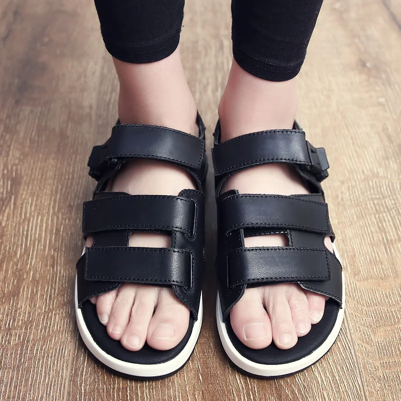 Sandals Men Leather Sandale Homme Cuir Summer Sandals&slippers Sport Sandals Shoes Men For 2020 Beach Sandalet Slipper Women
Sandals Men Leather Sandale Homme Cuir Summer Sandals&slippers Sport Sandals Shoes Men For 2020 Beach Sandalet Slipper Women