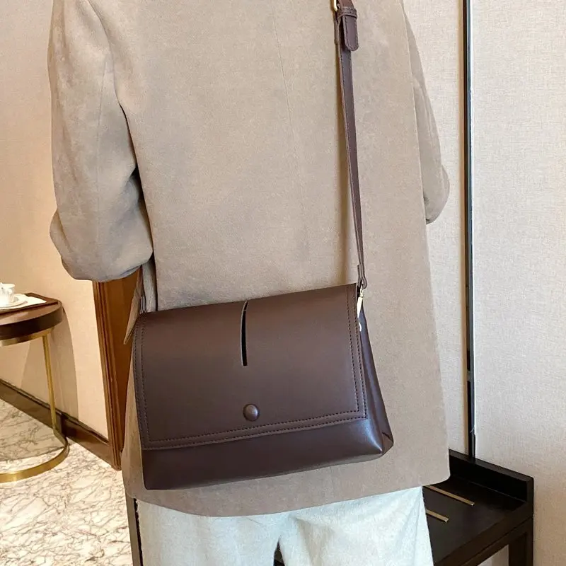 2021 New Luxury Shoulder Bags Simple Design Crossbody Messenger Bag WIth 2 Straps Leather Bags For Women Accept Dropshipping
2021 New Luxury Shoulder Bags Simple Design Crossbody Messenger Bag WIth 2 Straps Leather Bags For Women Accept Dropshipping