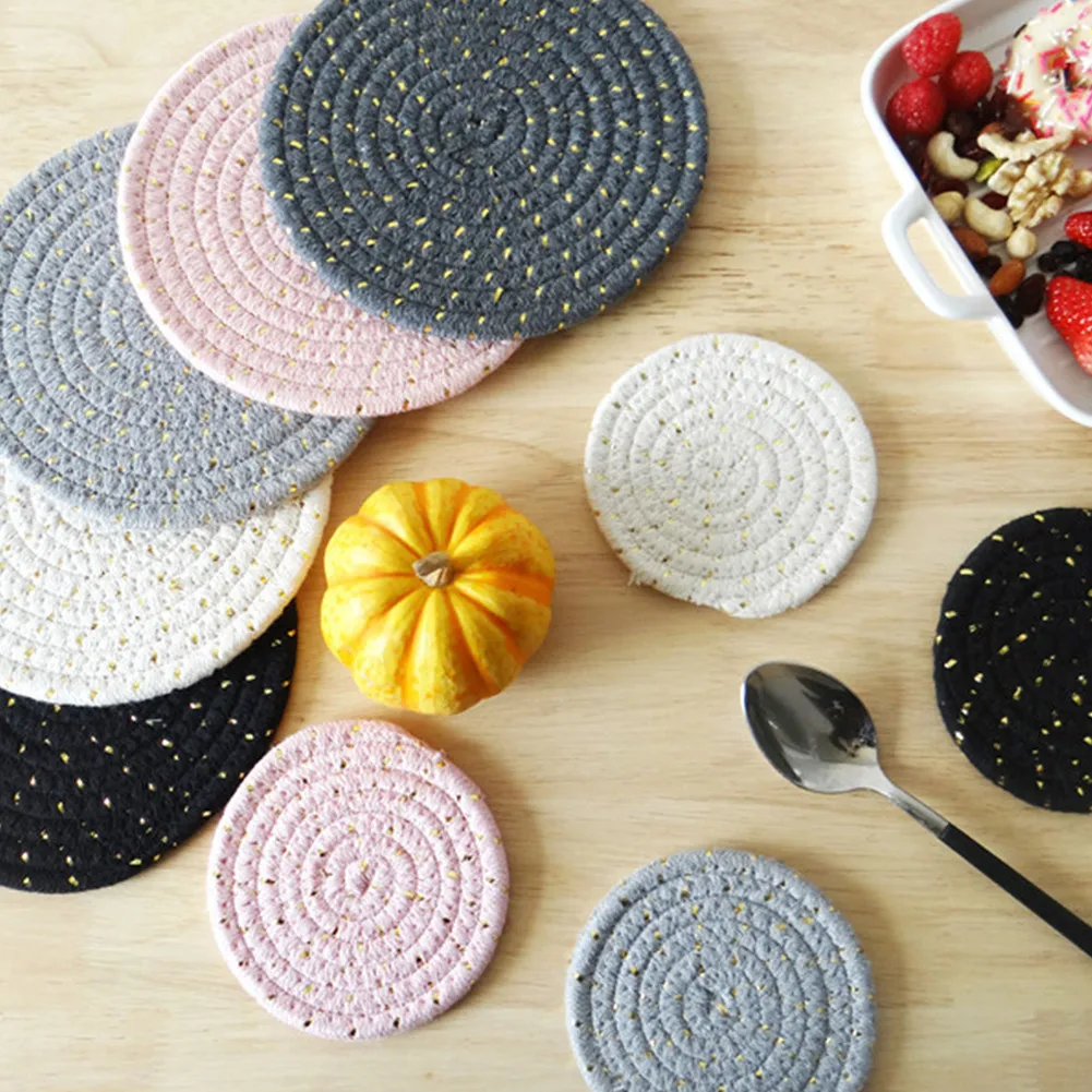 Cotton Coasters Home Non-slip Insulation Pad Placemats Handmade Cushion Cup Coasters Bowl Pad Kitchen Accessories
Cotton Coasters Home Non-slip Insulation Pad Placemats Handmade Cushion Cup Coasters Bowl Pad Kitchen Accessories