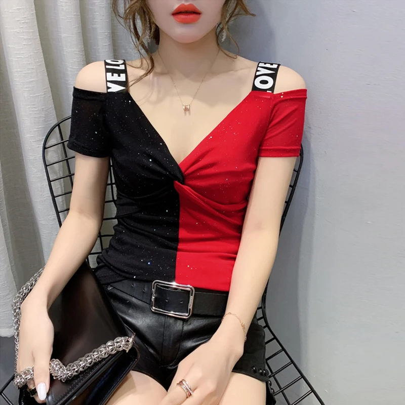 Women T-shirt 2021 New Arrival Summer Slim Sexy Female T-shirt V-neck Patchwork Leakage Shoulder European Style c62
Women T-shirt 2021 New Arrival Summer Slim Sexy Female T-shirt V-neck Patchwork Leakage Shoulder European Style c62