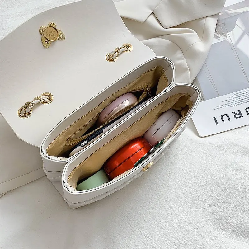 Single Shoulder Small Messenger Chain Female Solid Handbag Diamond Lattice Underarm Bag Comfortable Portable Tote Bag X182H
Single Shoulder Small Messenger Chain Female Solid Handbag Diamond Lattice Underarm Bag Comfortable Portable Tote Bag X182H