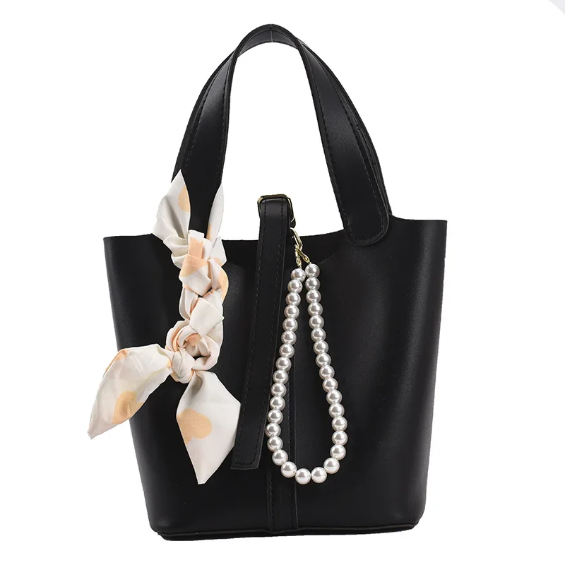 XZP Simple Small Pearl PU Leather Bucket Bags For Women 2021 New Fashion Shoulder Handbag Female Travel Shoulder bags
XZP Simple Small Pearl PU Leather Bucket Bags For Women 2021 New Fashion Shoulder Handbag Female Travel Shoulder bags