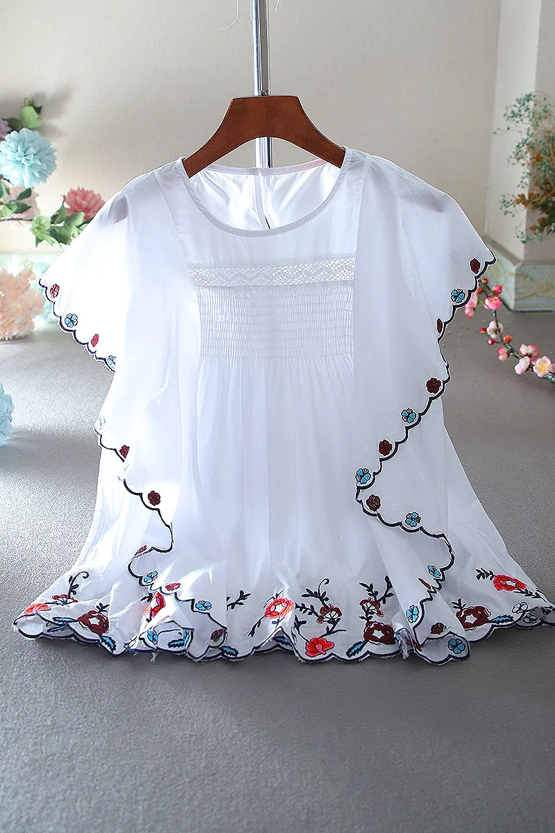 SuperAen 2021 Summer Butterfly Sleeve Ruffled New Design Embroidery Flower Fashion Women Shirt Blouse Tops
SuperAen 2021 Summer Butterfly Sleeve Ruffled New Design Embroidery Flower Fashion Women Shirt Blouse Tops