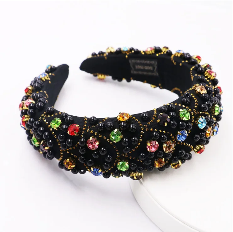 2021 autumn and winter new handmade pearl thickened sponge headbands color diamond ladies party hairbands
2021 autumn and winter new handmade pearl thickened sponge headbands color diamond ladies party hairbands