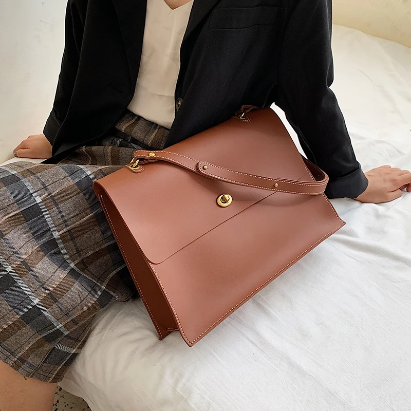 Vintage Fashion Female Large Tote Bag New Quality PU Leather Women's Designer Handbag High capacity Shoulder Messenger bags
Vintage Fashion Female Large Tote Bag New Quality PU Leather Women's Designer Handbag High capacity Shoulder Messenger bags