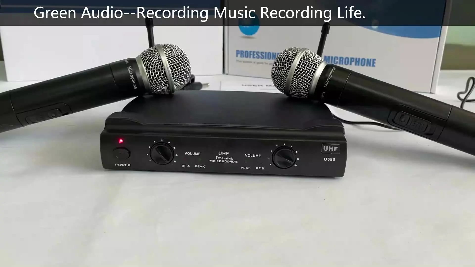GAW-U200 Wireless Microphone System Handheld Microphone 2 Channels Professional Cordless Microphone Kit For Studio Karaoke
GAW-U200 Wireless Microphone System Handheld Microphone 2 Channels Professional Cordless Microphone Kit For Studio Karaoke