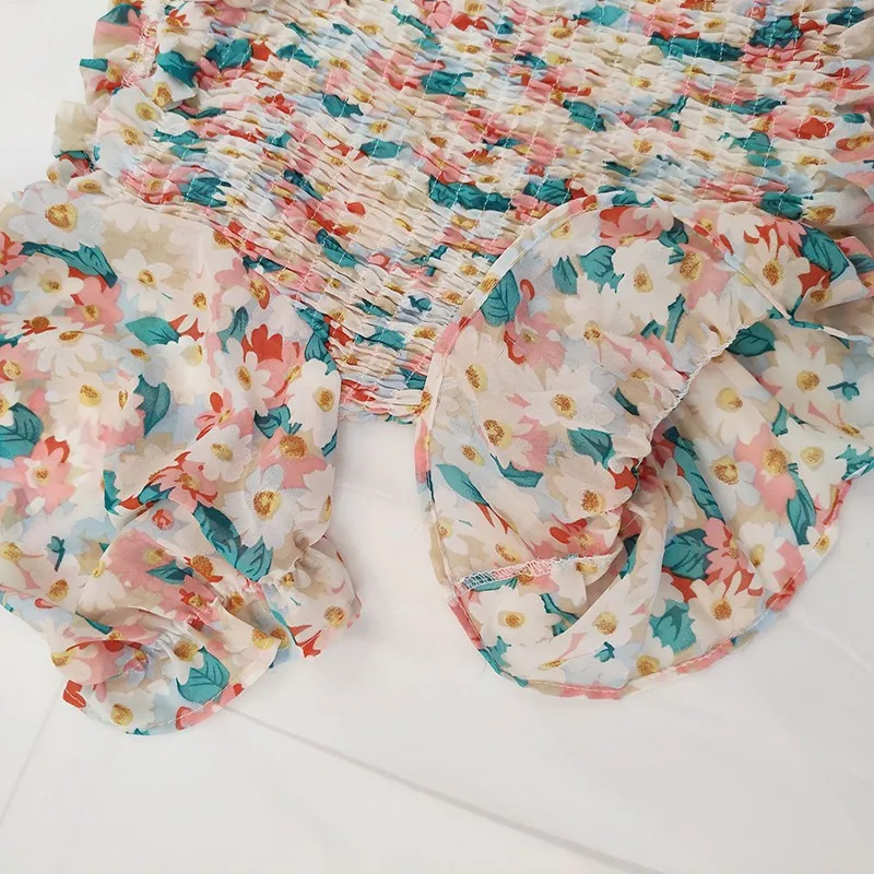 Vintage Floral Print Square Collar Chiffon Blouse Sweet Puff Sleeve Elastic Slim Women Cropped Pleated Female Tops Feminina
Vintage Floral Print Square Collar Chiffon Blouse Sweet Puff Sleeve Elastic Slim Women Cropped Pleated Female Tops Feminina