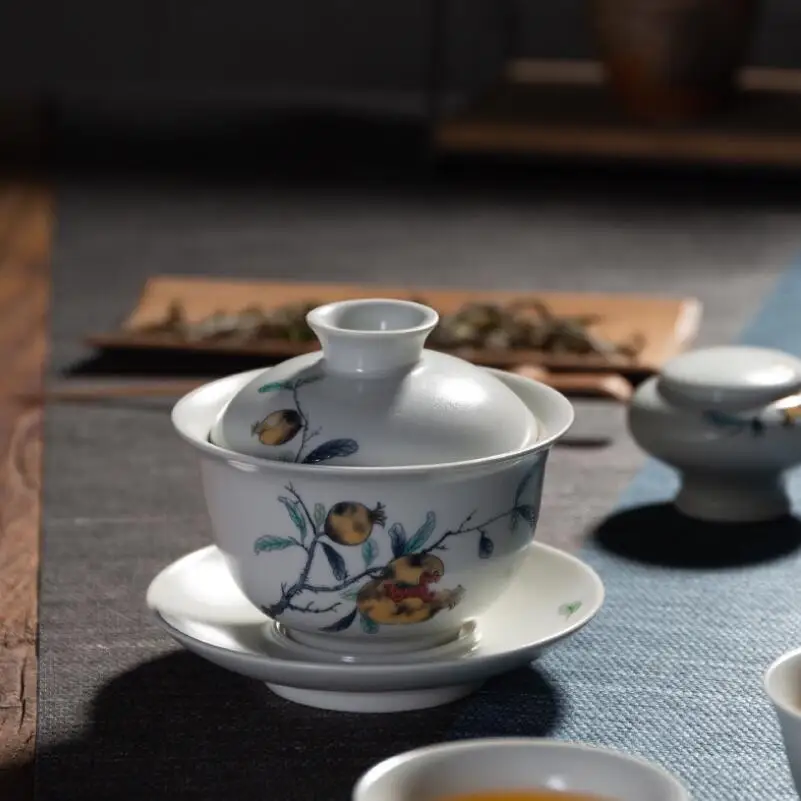 Jingdezhen Ceramic Crackle Glaze Hand Painted Pomegranate Gaiwan Tea Sets Teapot Saucer Mster Cup Lid Bowl Tureen Home Decor
Jingdezhen Ceramic Crackle Glaze Hand Painted Pomegranate Gaiwan Tea Sets Teapot Saucer Mster Cup Lid Bowl Tureen Home Decor