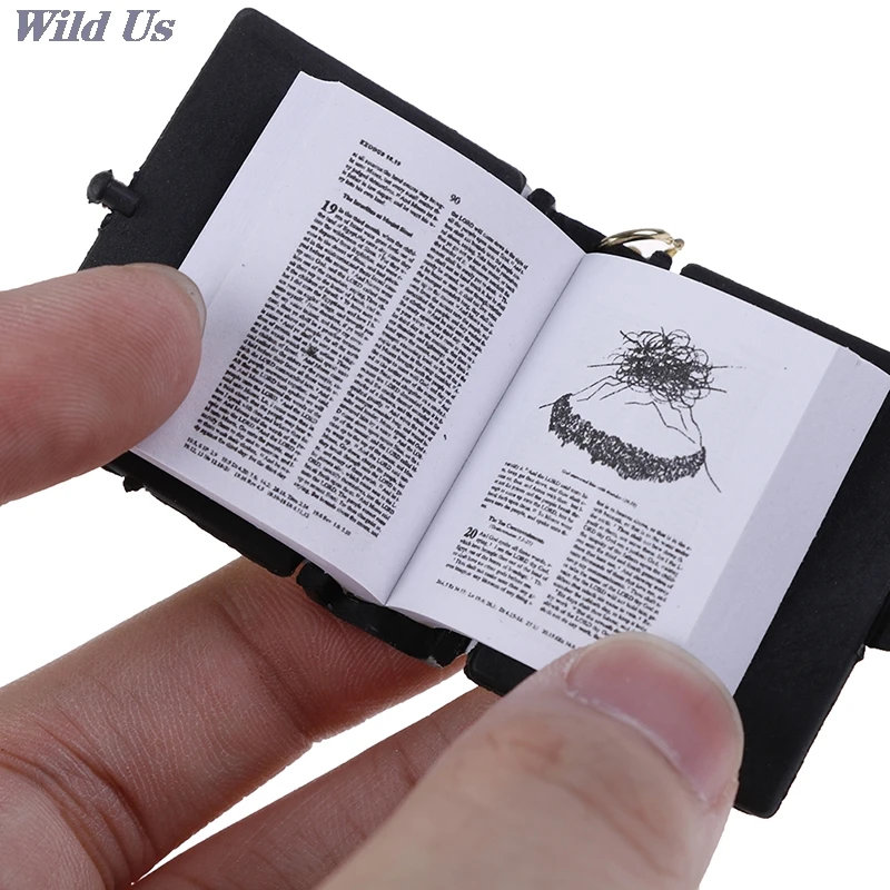 1Pc Mini English Holy Bible Keychain Religious Christian Jesus Cross Key Ring 4*3.4*1.1cm
1Pc Mini English Holy Bible Keychain Religious Christian Jesus Cross Key Ring 4*3.4*1.1cm