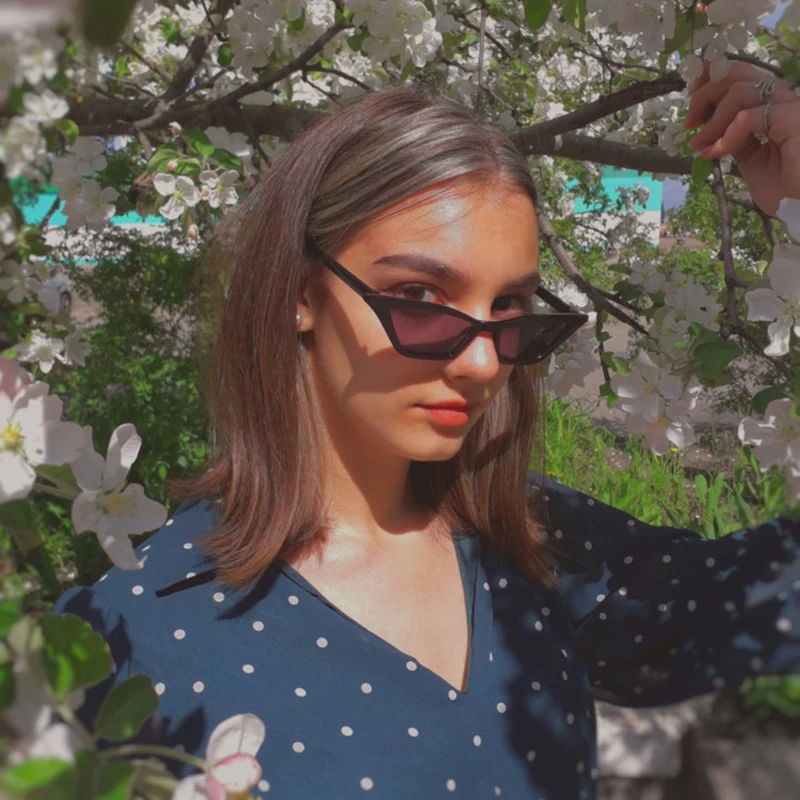 Fashion Small Square Frame Sunglasses Woman Vintage Lunette Spectacles Shades Eyewear oculos feminino Glasses Coated Sun Glasses
Fashion Small Square Frame Sunglasses Woman Vintage Lunette Spectacles Shades Eyewear oculos feminino Glasses Coated Sun Glasses