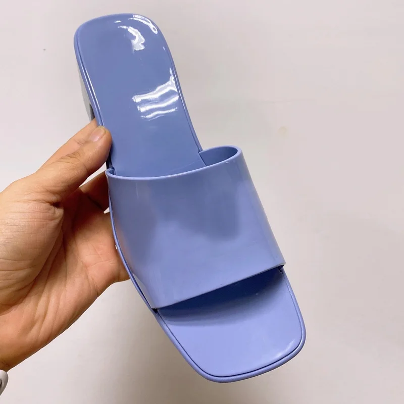 Prowow Spring Summer new high heel jelly slippers PVC beach slippers ladies fashion heightening outdoor slippers
Prowow Spring Summer new high heel jelly slippers PVC beach slippers ladies fashion heightening outdoor slippers