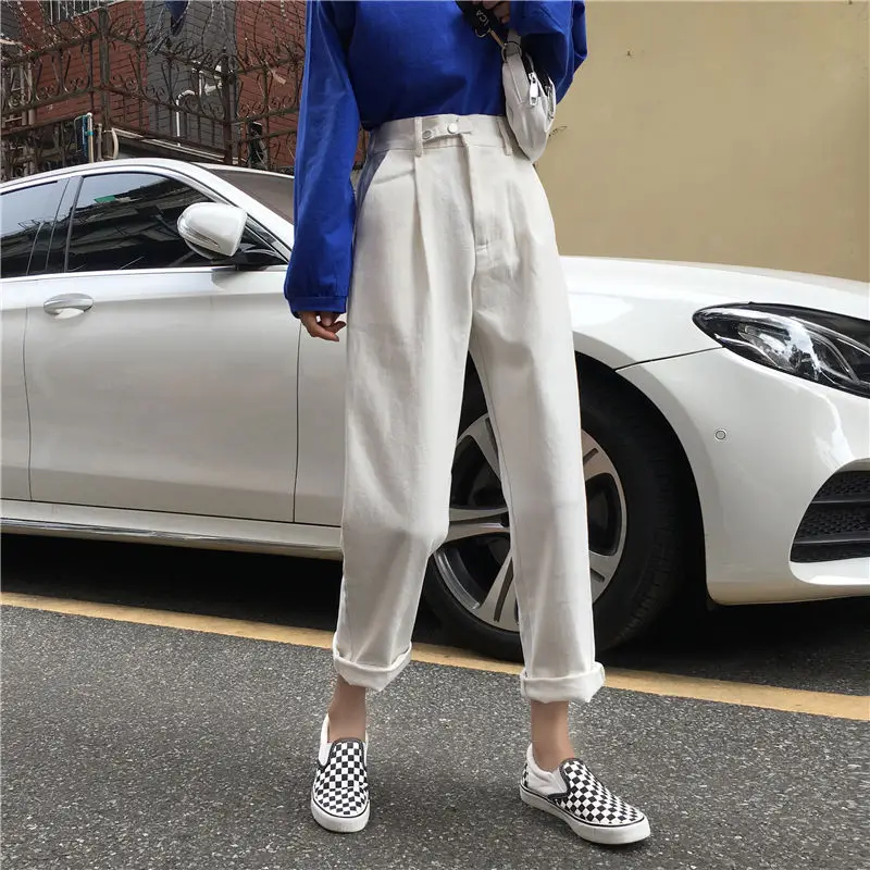 2020 New Regular Jeans for Women Blue Denim Calf-Length Pants High Quality Stretch Waist Light Button Fly Loose Trousers L141
2020 New Regular Jeans for Women Blue Denim Calf-Length Pants High Quality Stretch Waist Light Button Fly Loose Trousers L141