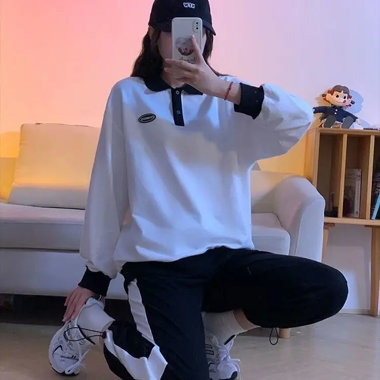 Can salt can be sweet net red suit female autumn and winter new style fried street small loose short sweater casual two-piece su
Can salt can be sweet net red suit female autumn and winter new style fried street small loose short sweater casual two-piece su