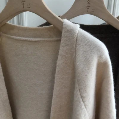 2020 Winter Korean Thicken Knitted Women Long Cardigans Tops Long Sleeve V-neck Pockets Sweaters Casual Fashion Ladies Cardigans
2020 Winter Korean Thicken Knitted Women Long Cardigans Tops Long Sleeve V-neck Pockets Sweaters Casual Fashion Ladies Cardigans