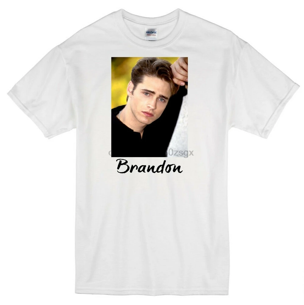 JASON PRIESTLY Brandon BEVERLY HILLS 90210 RETRO TV WHITE T-SHIRT
JASON PRIESTLY Brandon BEVERLY HILLS 90210 RETRO TV WHITE T-SHIRT