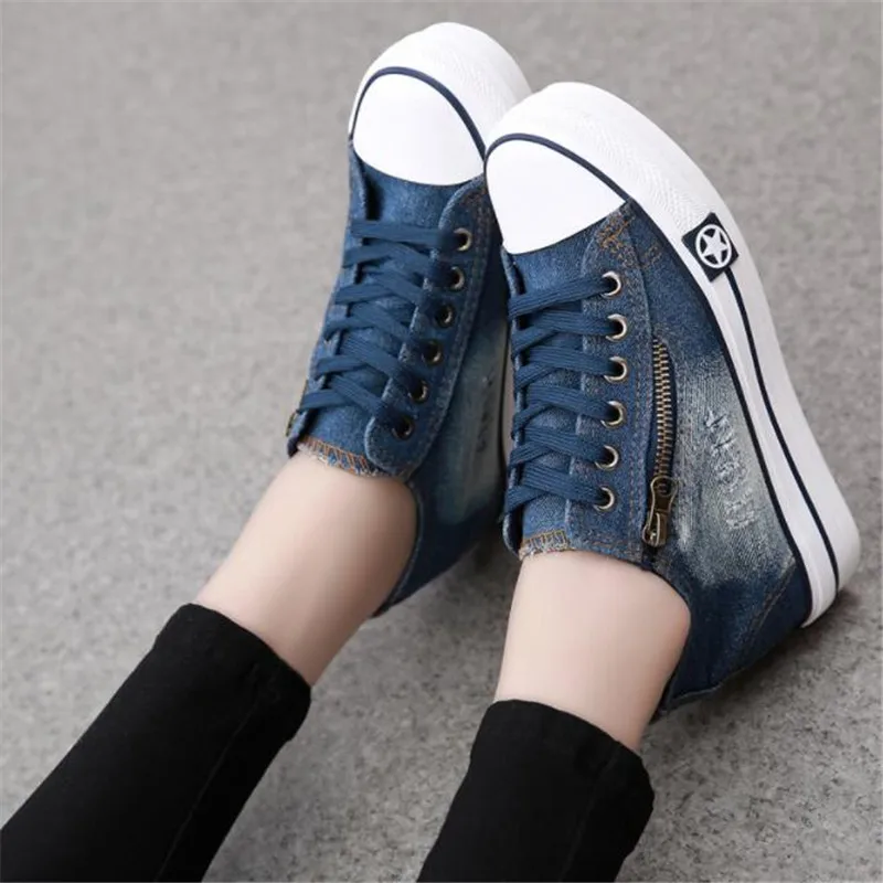 Spring autumn new canvas women's shoes thickened in the denim casual wild women platform sneakers shoes zapatos de mujer
Spring autumn new canvas women's shoes thickened in the denim casual wild women platform sneakers shoes zapatos de mujer