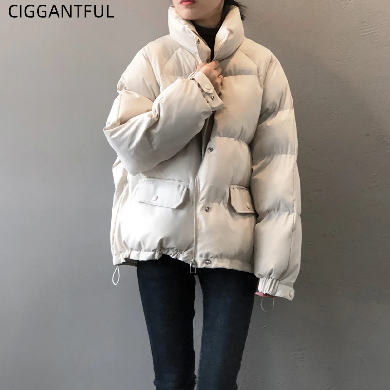 2021 Winter New Stand Collar Bread Padded Bubble Jacket Women Loose Thick Lazy Cotton Puffer Coat Women Warm Long Sleeve Clothes
2021 Winter New Stand Collar Bread Padded Bubble Jacket Women Loose Thick Lazy Cotton Puffer Coat Women Warm Long Sleeve Clothes