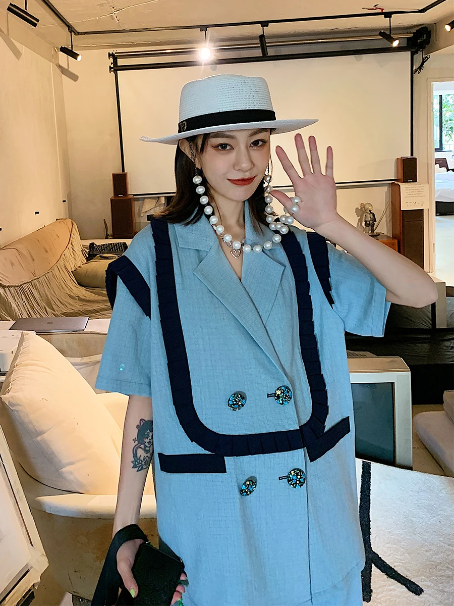 2021 fashion lace-up waist tube top vest women European and American ins summer new sexy slim top 
2021 fashion lace-up waist tube top vest women European and American ins summer new sexy slim top