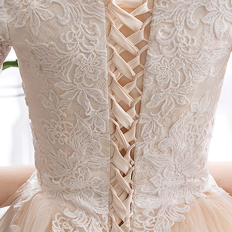 Wedding Dress Embroidery V-Neck Floral Print Half Sleeves Simple Ruches Bling Elegant Lace up New Long Women Bride Dresses B051
Wedding Dress Embroidery V-Neck Floral Print Half Sleeves Simple Ruches Bling Elegant Lace up New Long Women Bride Dresses B051
