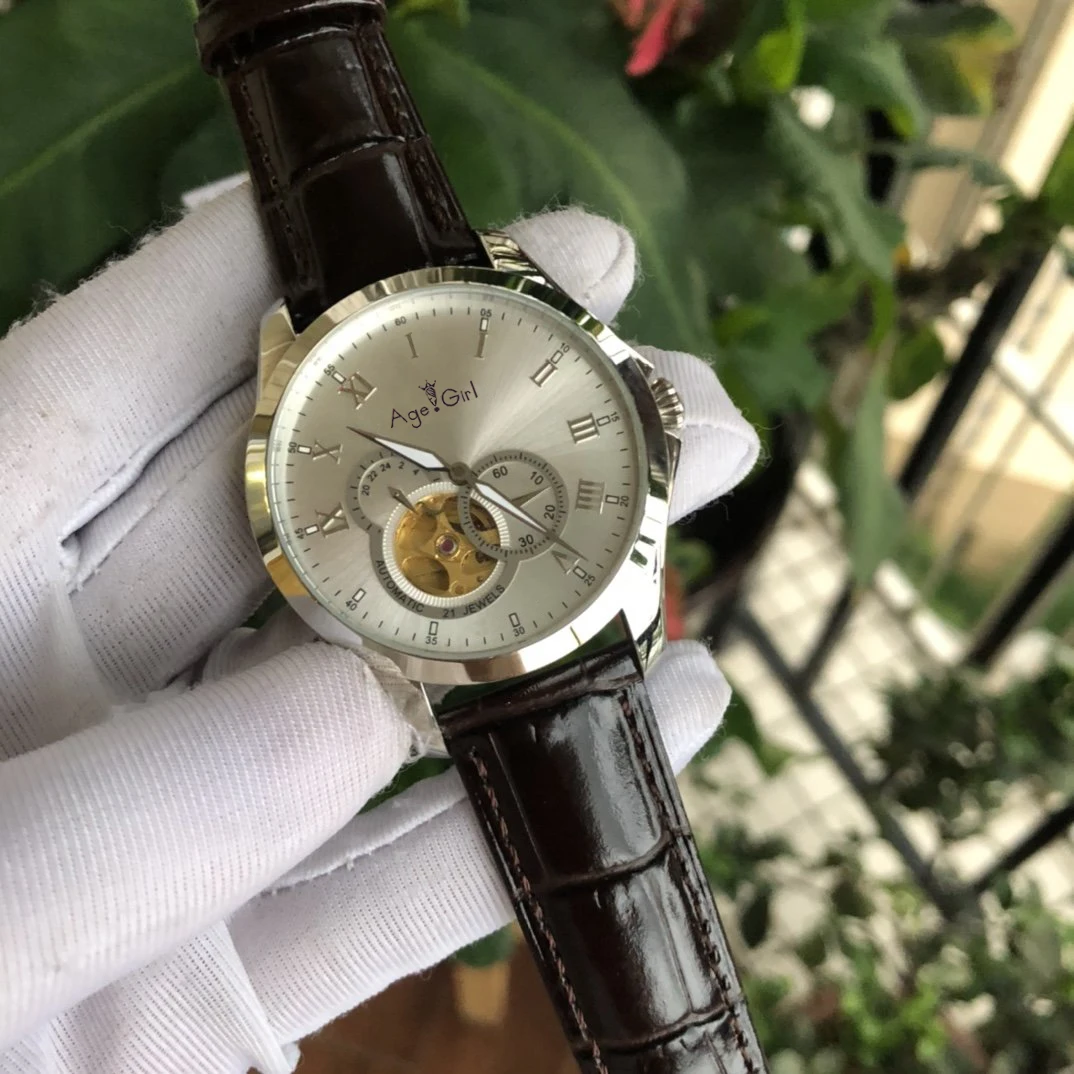 Luxury Brand New Men Gold Leather Black Tourbillion Day Date Automatic Mechanical Stainless Steel Sapphire Glass Watches 36mm 
Luxury Brand New Men Gold Leather Black Tourbillion Day Date Automatic Mechanical Stainless Steel Sapphire Glass Watches 36mm