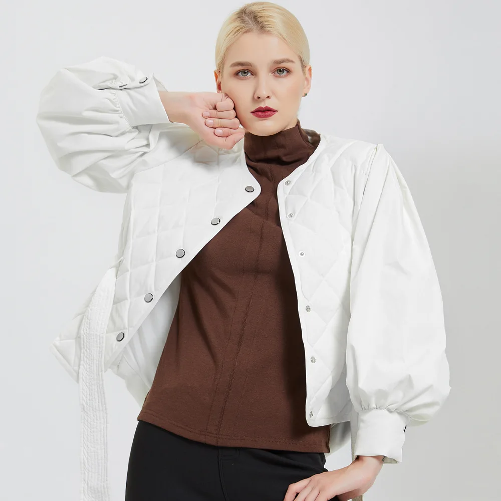 New trendy goods 2021 winter cocoon design white duck down jacket wholesale winter thick coat women's single-breasted zipper lac
New trendy goods 2021 winter cocoon design white duck down jacket wholesale winter thick coat women's single-breasted zipper lac