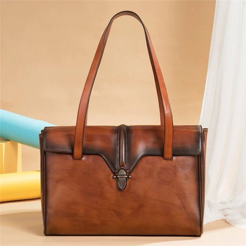 

Women Houlder Bag INS Popular Female Handbag Holiday Genuine Leather Messenger Bags For Lady Design Exquisite Crossbody Bucket