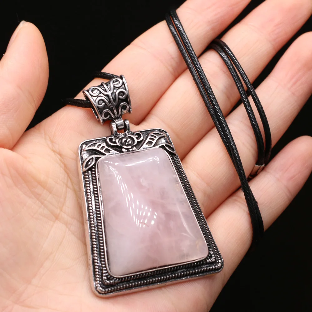 Vintage Natural Stone Necklace Trapezoid Tiger Eye Antique Silver Alloy Base Crystal Necklace Jewelry for Women Gift
Vintage Natural Stone Necklace Trapezoid Tiger Eye Antique Silver Alloy Base Crystal Necklace Jewelry for Women Gift