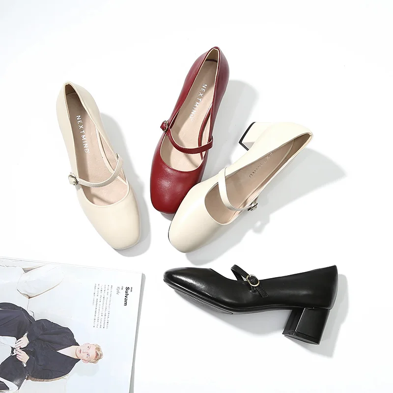 LIBIELIY Mary Jane shoes women's single shoes leather women's shoes Square Head thick heels leather shoes women's Cowhide
LIBIELIY Mary Jane shoes women's single shoes leather women's shoes Square Head thick heels leather shoes women's Cowhide