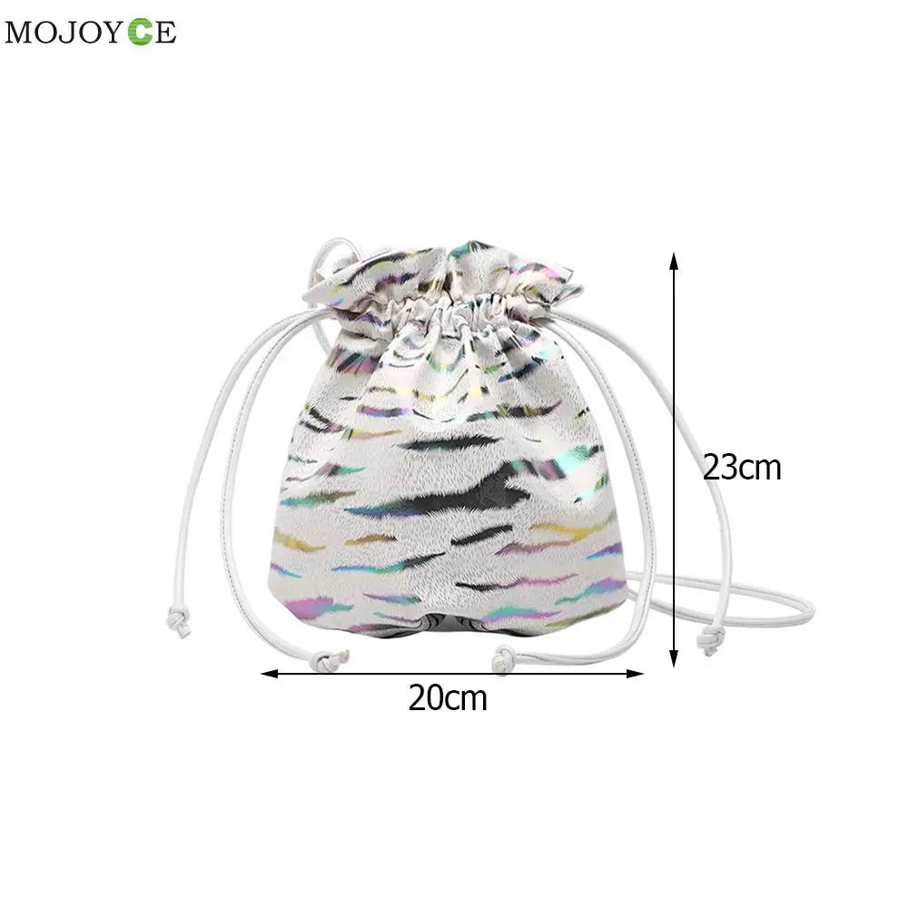 PVC Bucket Bag Printed Women Shoulder Handbag Small Drawstring Messenger Crossbody Totes Fashion Female Girl Casual Travel Pouch
PVC Bucket Bag Printed Women Shoulder Handbag Small Drawstring Messenger Crossbody Totes Fashion Female Girl Casual Travel Pouch