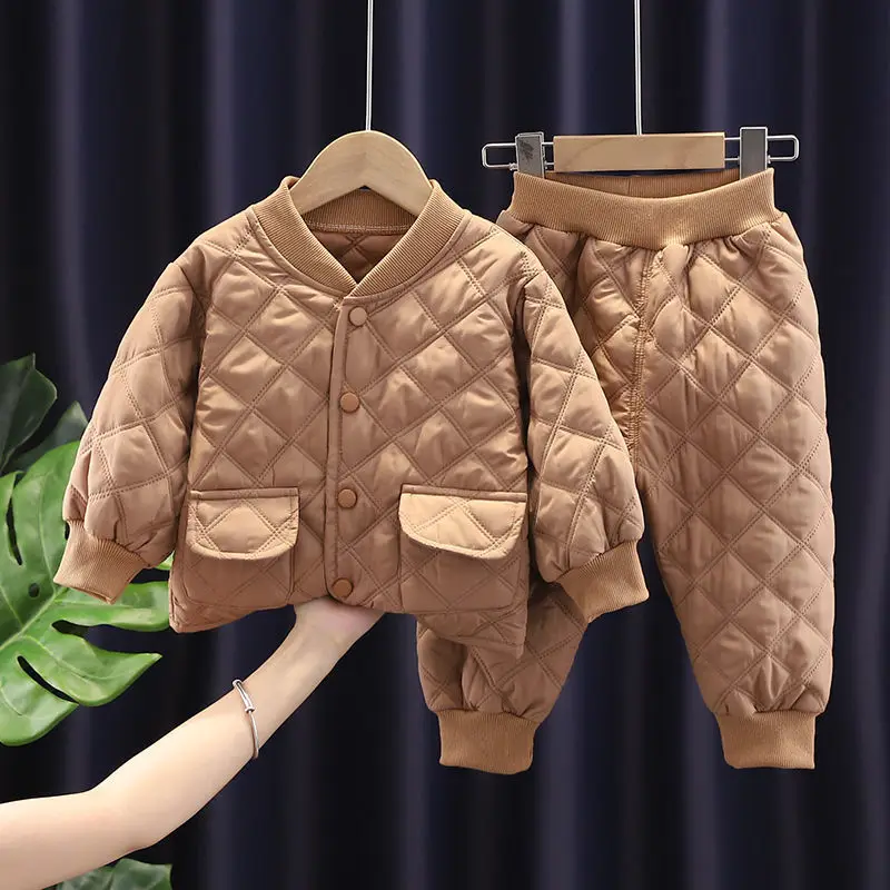 Children's Autumn and Winter New Cotton Clothing Sets for Boys and Girls Cotton Trousers Casual Suit Two-piece Suit
Children's Autumn and Winter New Cotton Clothing Sets for Boys and Girls Cotton Trousers Casual Suit Two-piece Suit