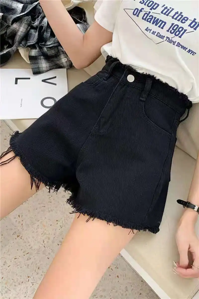 Denim shorts women 2021 new summer high waist thin wide legs loose a-line super short hot pants summer women's shorts
Denim shorts women 2021 new summer high waist thin wide legs loose a-line super short hot pants summer women's shorts