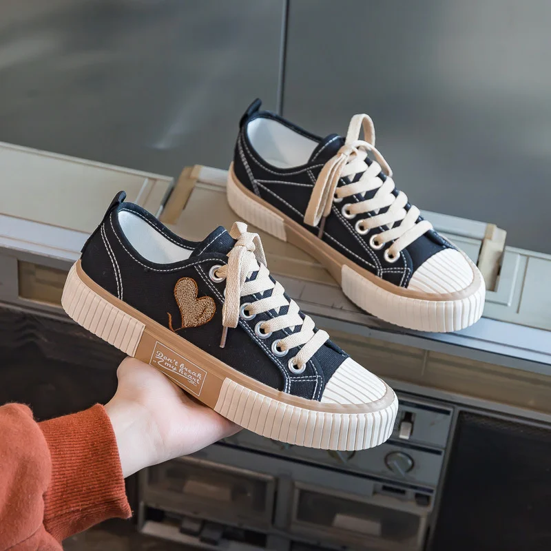 Heart Shape Canvas Shoes Women's Shoes 2021 Spring New Girls Student Casual Shoes Vulcanized Shoes 35-40 Beige Black Short Cloth
Heart Shape Canvas Shoes Women's Shoes 2021 Spring New Girls Student Casual Shoes Vulcanized Shoes 35-40 Beige Black Short Cloth