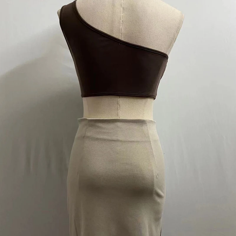 Women Dress Patchwork Two Piece Sets Street Style Wear Fashion Show Waist Sleeveless Top And Skirts Sexy Club Dress
Women Dress Patchwork Two Piece Sets Street Style Wear Fashion Show Waist Sleeveless Top And Skirts Sexy Club Dress